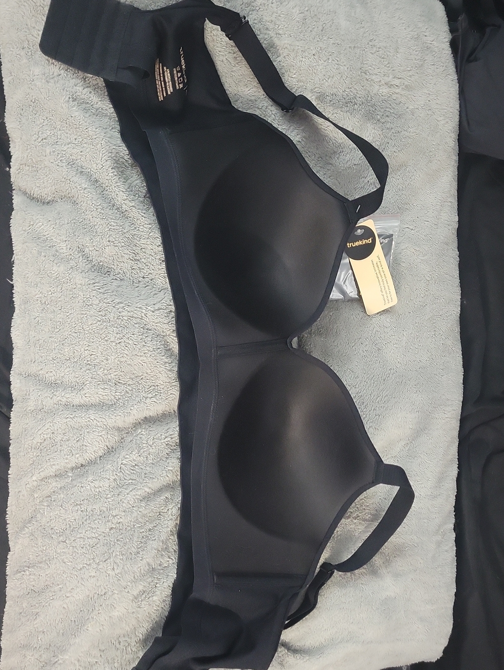 Truekind Black Seamless T-Shirt Bra, New with tags